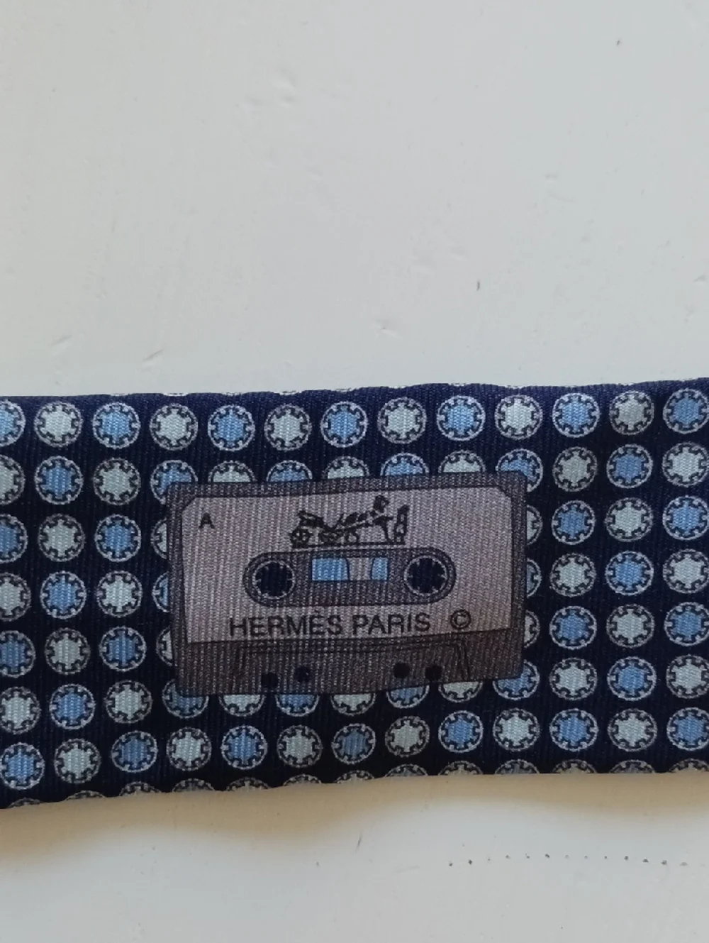 Hermes Cassette Tape Classic Blue Micro-Pattern Men’s Tie, 645870 SA, France